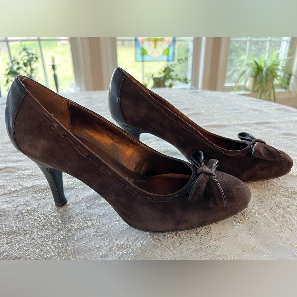 Naturalizer Womens 9W brown suede leather high heel pumps shoes